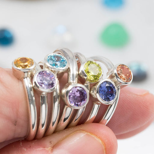 Stone Setting: Collet Setting in Silver (Round)